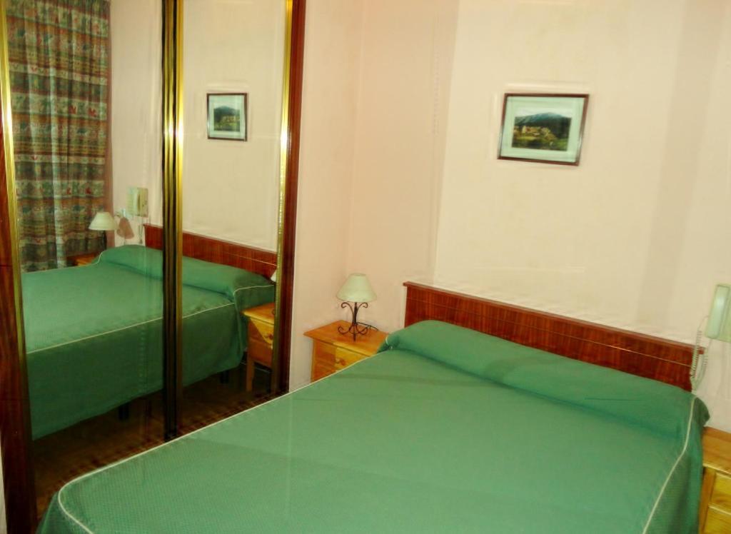 Hotel Can-Vic Guadalajara Pokoj fotografie